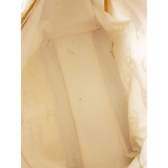 Chanel Coco Mark Semi-shoulder Bag white - Picture 7 of 9